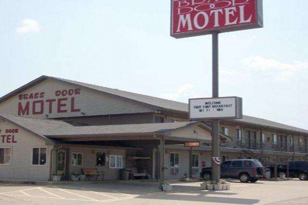 BRASS DOOR MOTEL GASSVILLE (Gassville)